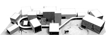 「十和田市現代美術館」全体模型。大小さまざまなヴォリュームが廊下でつながれている