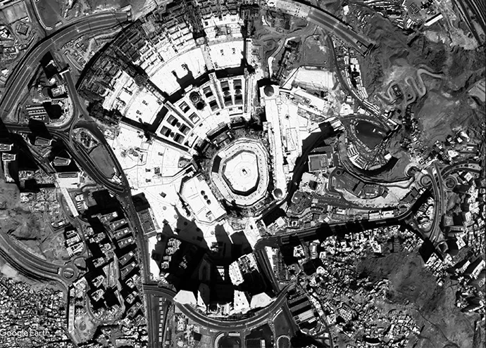 「Google Earth で工事の進捗を確認する」の写真
