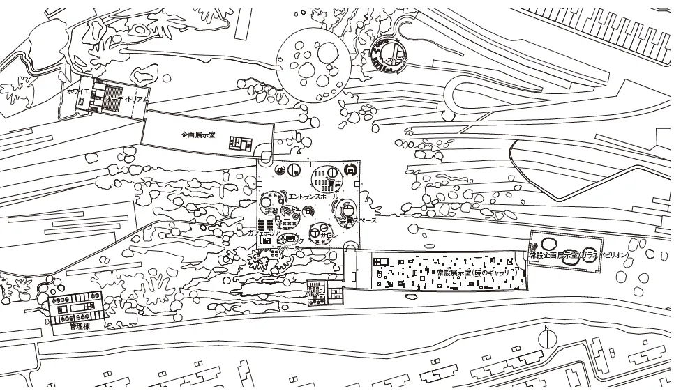 「「ルーヴル・ランス」平面」の図