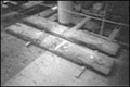 岡山県の神社の修理の折にわかった 割り板の床材