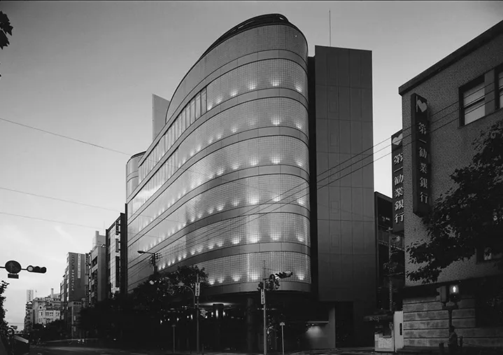 「イトーキ大阪ニューオフィスギャラリー」南側夕景」の写真